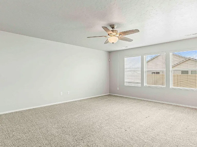 16888 Courtney Way — Photo 8