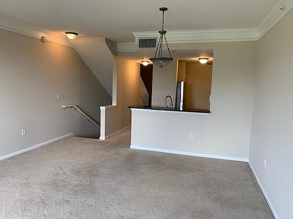 3rd image of 2058 Alta Meadows Ln APT 2503