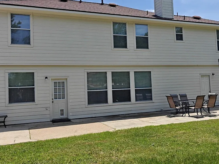18002 Secret Branch Ln — Photo 32