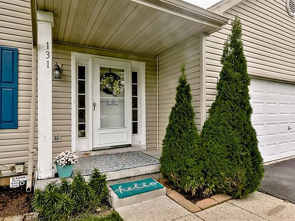 5th image of 131 Liverpool Dr