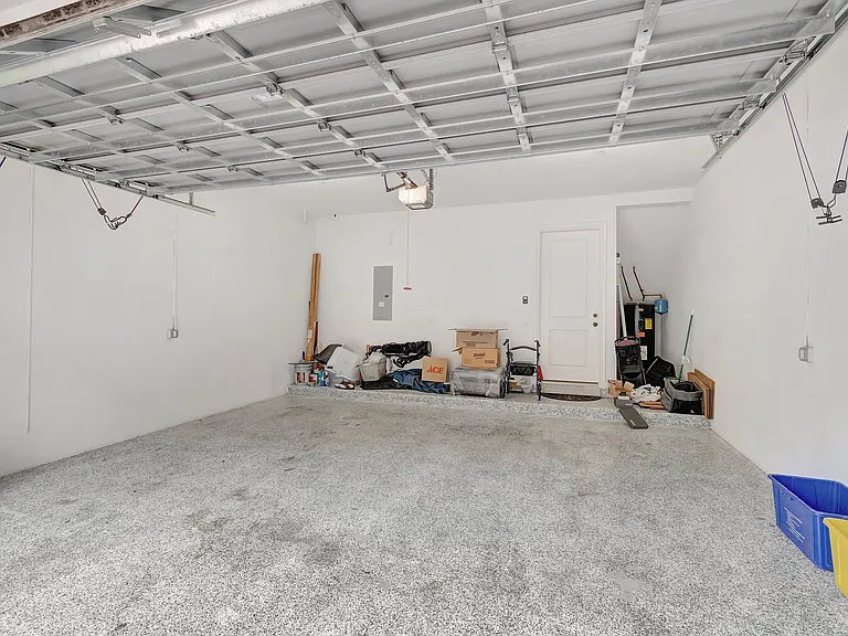 2 Car Garage