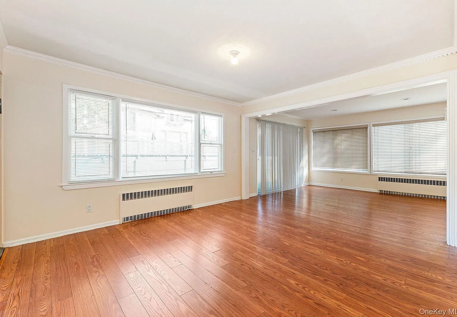 6 bed, 3.0 bath, 2773 sqft, $7,800 — Photo 4