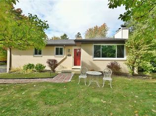 8813 Peebles Rd, Allison Park, PA 15101