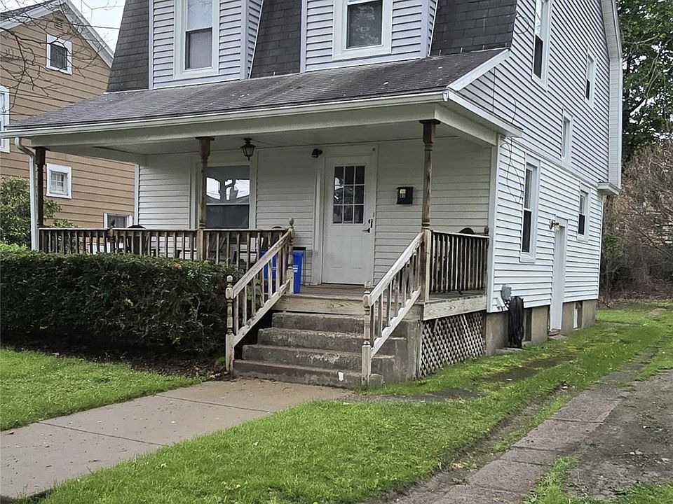 1st image of 87 Rotary Ave