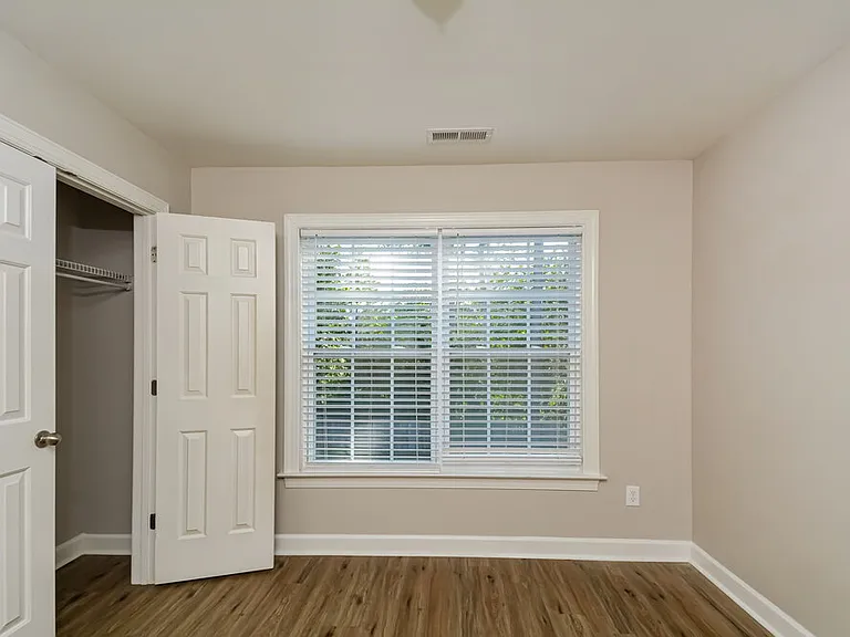 225 Braxcarr St — Photo 12