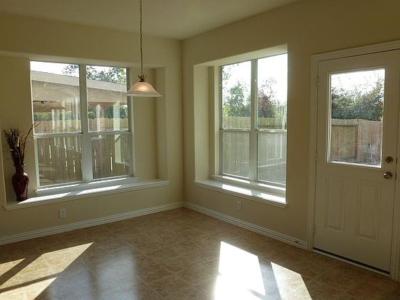 5th image of 17527 Sterling Stone Dr