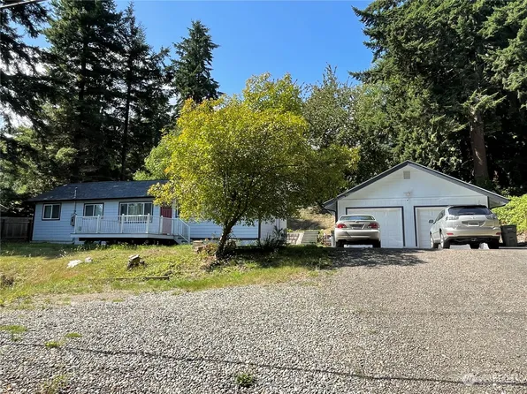 4107 Robinson Road NE, Bremerton, WA 98310