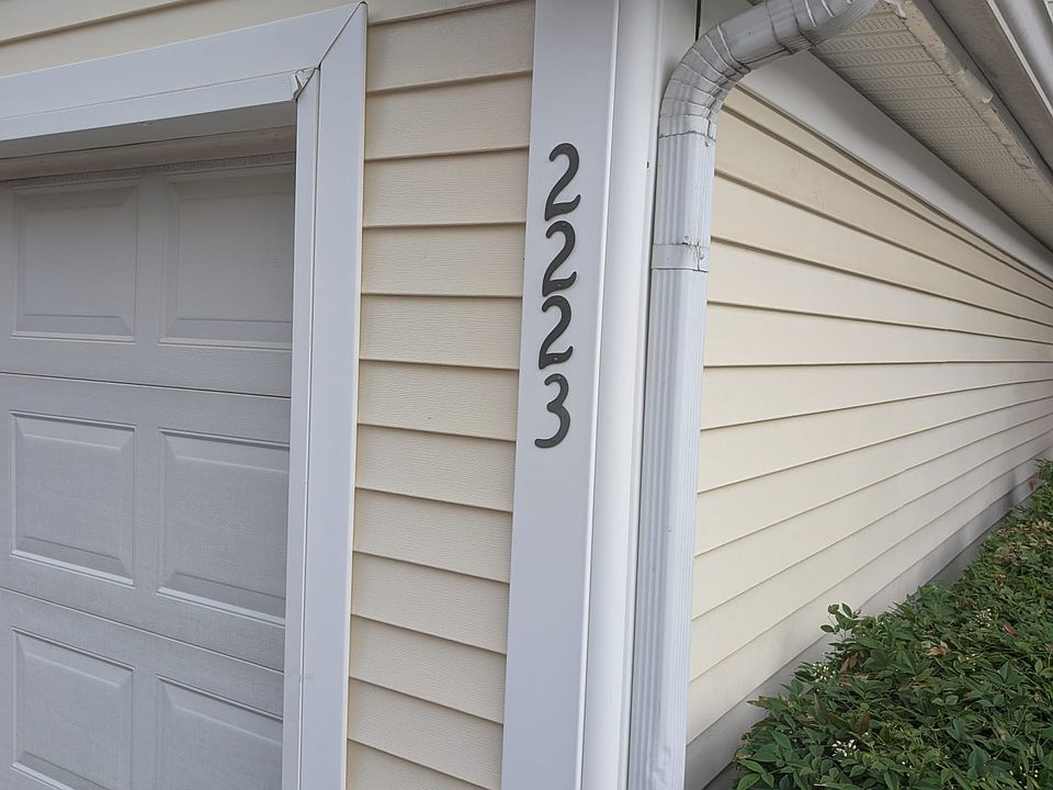 1st image of 2223 Oak Hill Village Ln