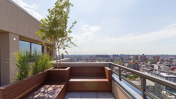 Rented by Nooklyn NYC LLC | media 23