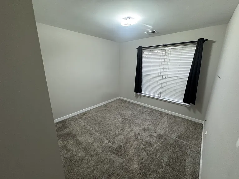 5506 Springwater Ln — Photo 29