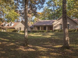 1143 McCammon Rd, Knoxville, TN 37920