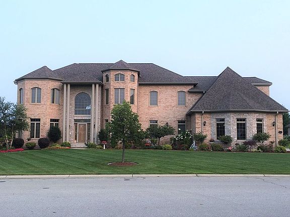 5th image of 9425 43rd Ave