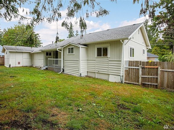 3rd image of 1239 Ellinor Ave