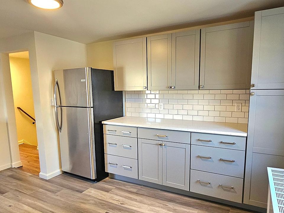 12 N Savoie St 2, Lodi, NJ 07644 Zillow