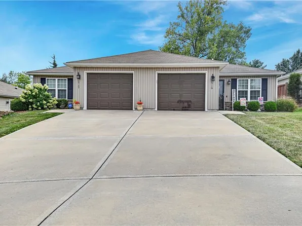 1719 Jo Ann Dr, Raymore, MO 64083