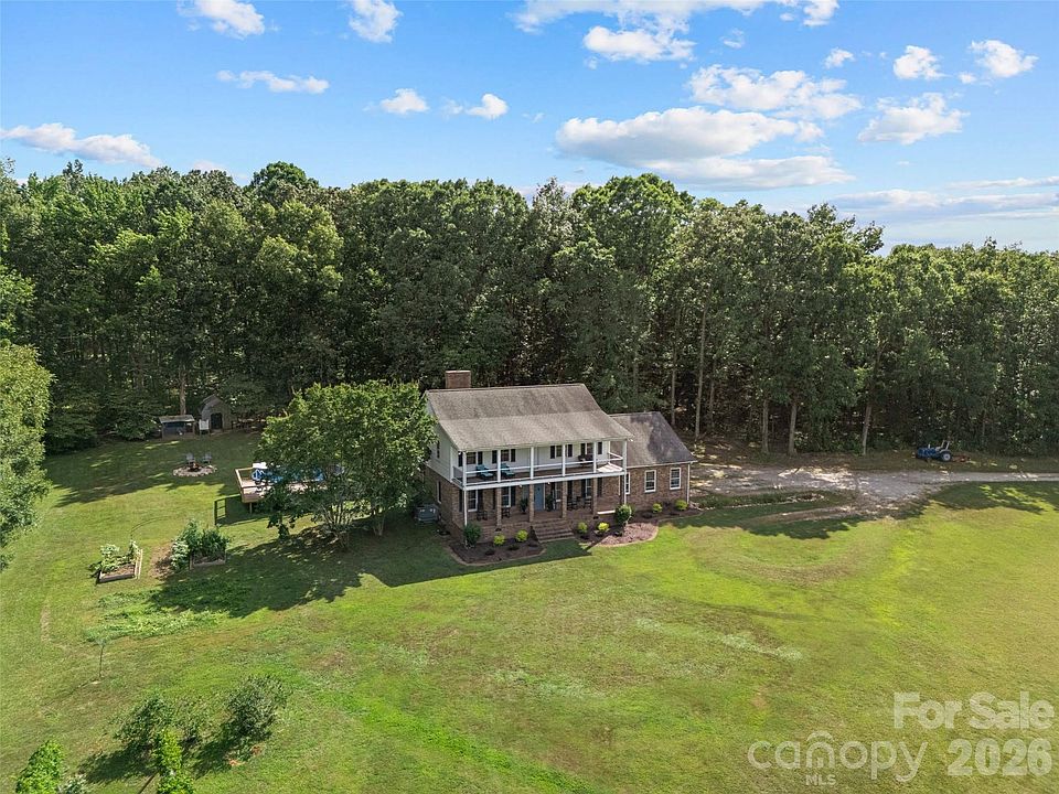 1st image of 2520 Wooten Rd