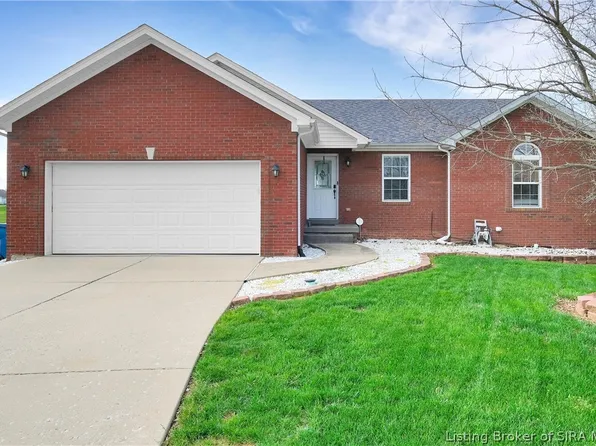 12306 Nina Court, Sellersburg, IN 47172