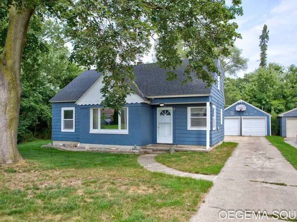 15 E 35th St, Holland, MI 49423