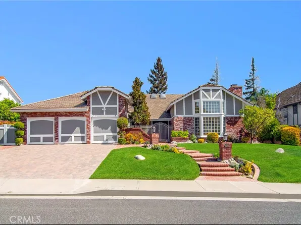 29423 Bertrand Dr, Agoura Hills, CA 91301
