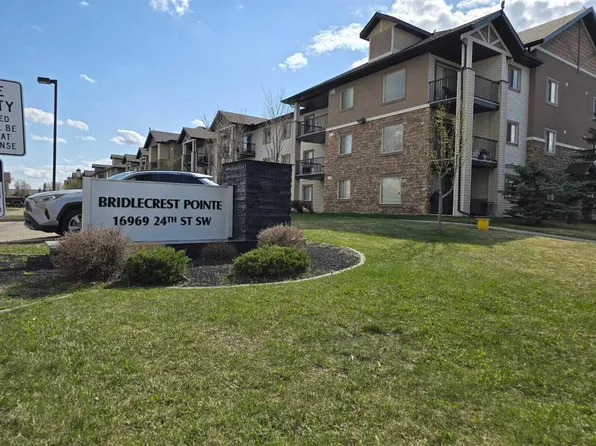 16969 E 24th St SW #1106, Calgary, AB T2Y 0J7