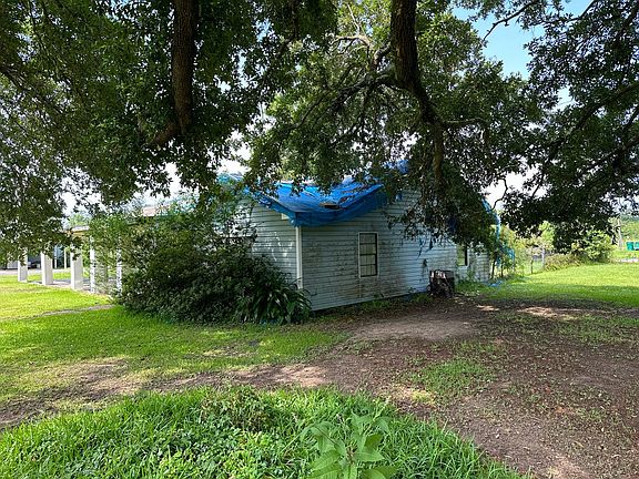 2nd image of 4902 Thompson Rd