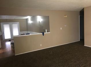 1512 E Berkeley St, Springfield, MO 65804