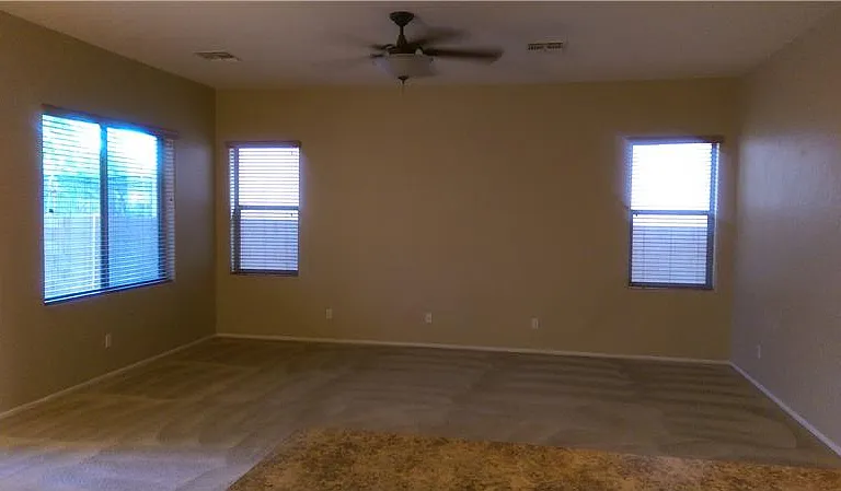 20489 N Santa Cruz Dr — Photo 9