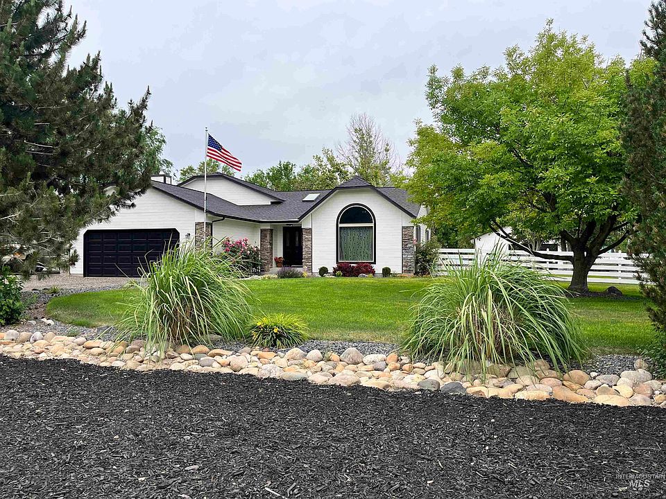 1st image of 710 Keogh Ln