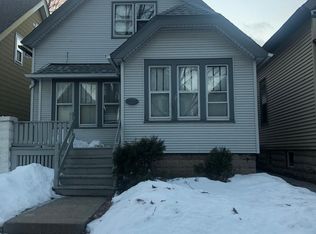 2945 S 14th St, Milwaukee, WI 53215