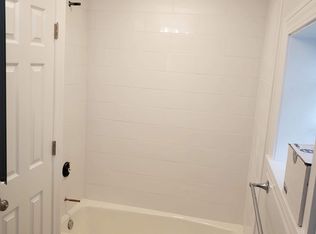 1729 S Halsted St #2R, Chicago, IL 60608