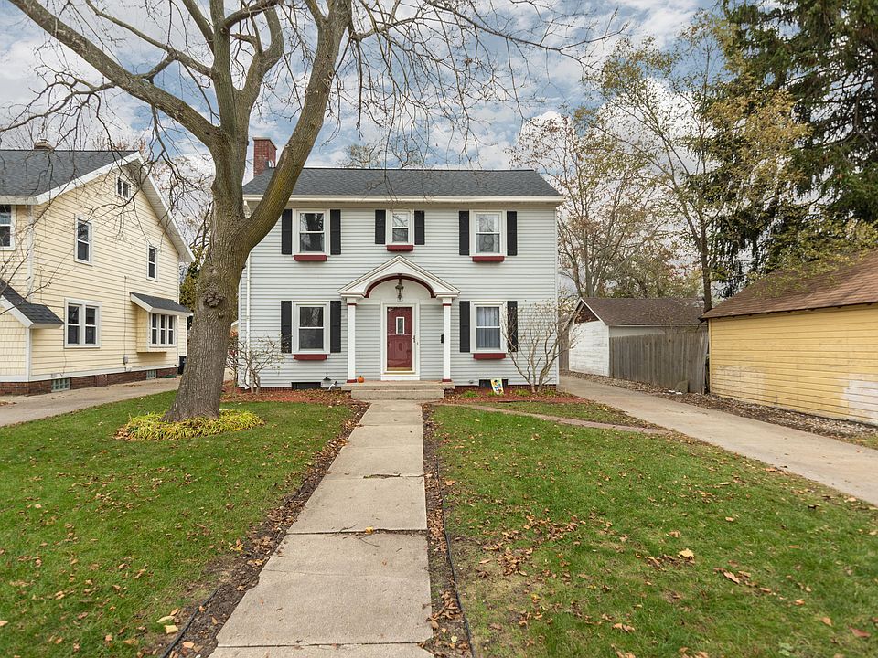 1st image of 55 W 20th St