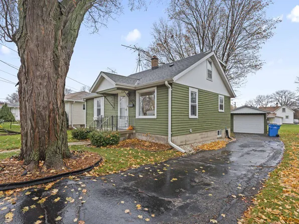 1220 Randolph STREET, Watertown, WI 53094