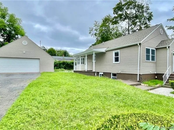 95 Warner Street, Hamden, CT 06514