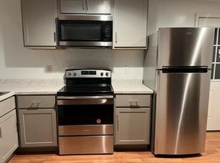 7292 Lakeshore Rd, Cicero, NY 13039