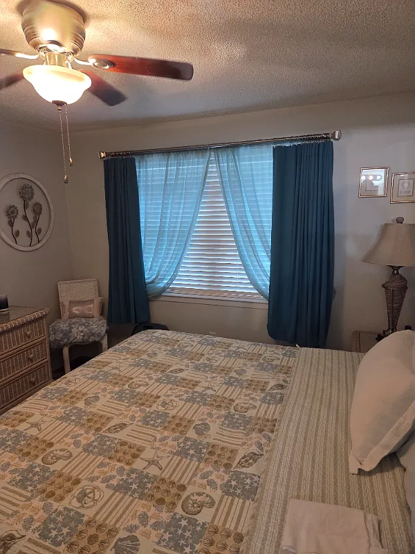 Modern 2 Bed/2 Bath Condo in Orange Beach - Available. 11-01 2026 $2400 — Photo 4