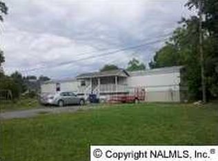 340 McAllister Ln, Albertville, AL 35950