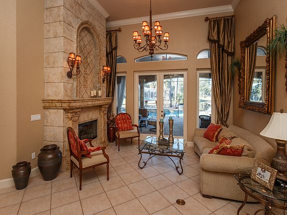 4th image of 4957 Maple Glen Pl