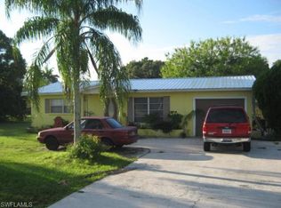 607 Pondella Rd, North Fort Myers, FL 33903