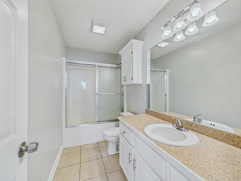 1824 Pinewood Cove-22_08042026