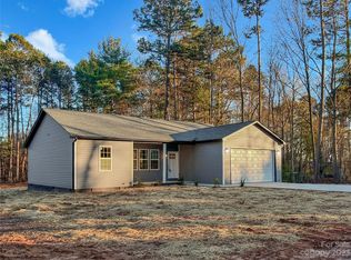 2926 19th St NE, Hickory, NC 28601