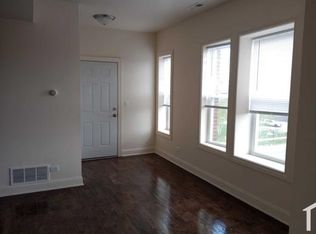 3113 W Roosevelt Rd #2, Chicago, IL 60612