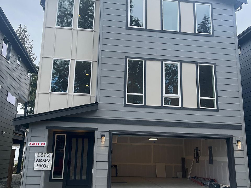 1st image of 4406 137th St SW