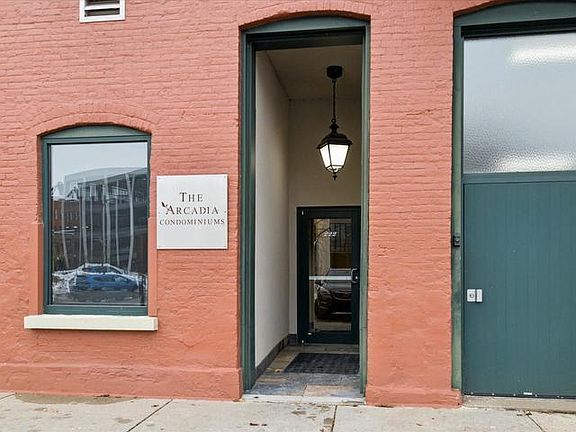 3rd image of 222 N Kalamazoo Mall APT 200