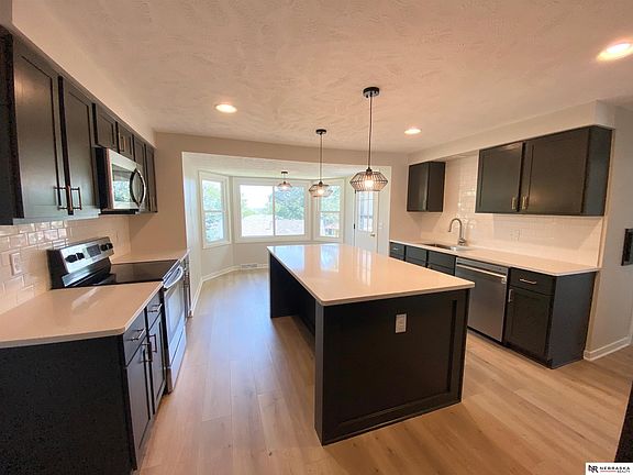 2nd image of 2902 Daniell Cir