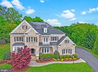 3431 Fawn Wood Ln, Fairfax, VA 22033