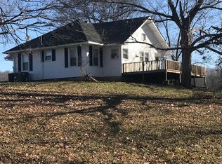 5052 Hammett Hill Rd, Bowling Green, KY 42101