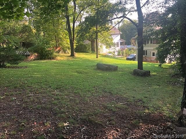 2nd image of 49 Mardell Cir