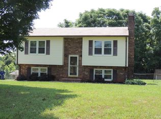 211 Rolling Ridge Dr, Forest, VA 24551