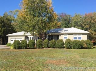 39 Old County Rd, Rockport, ME 04856