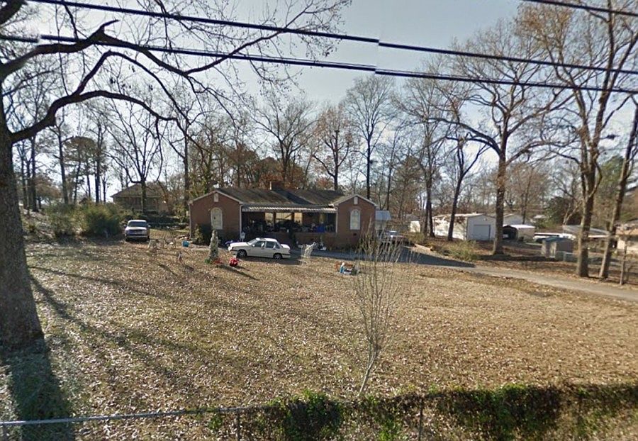 1st image of 109 23rd Ave NE